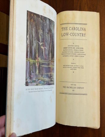 Item #101132 The Carolina Low Country. SIGNED Copy. A. Smythe.