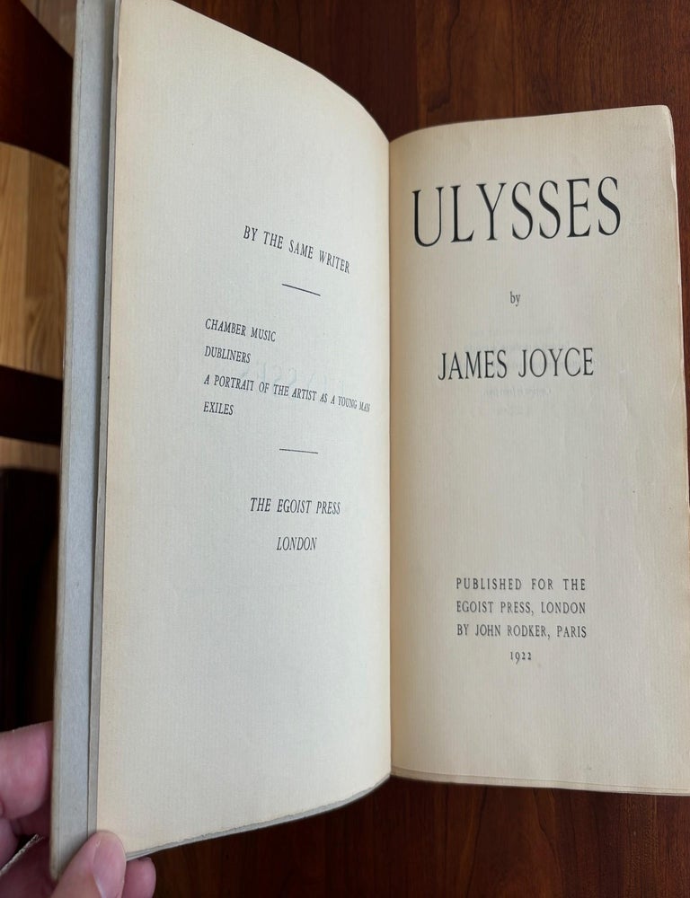 Item #101394 Ulysses. James Joyce.